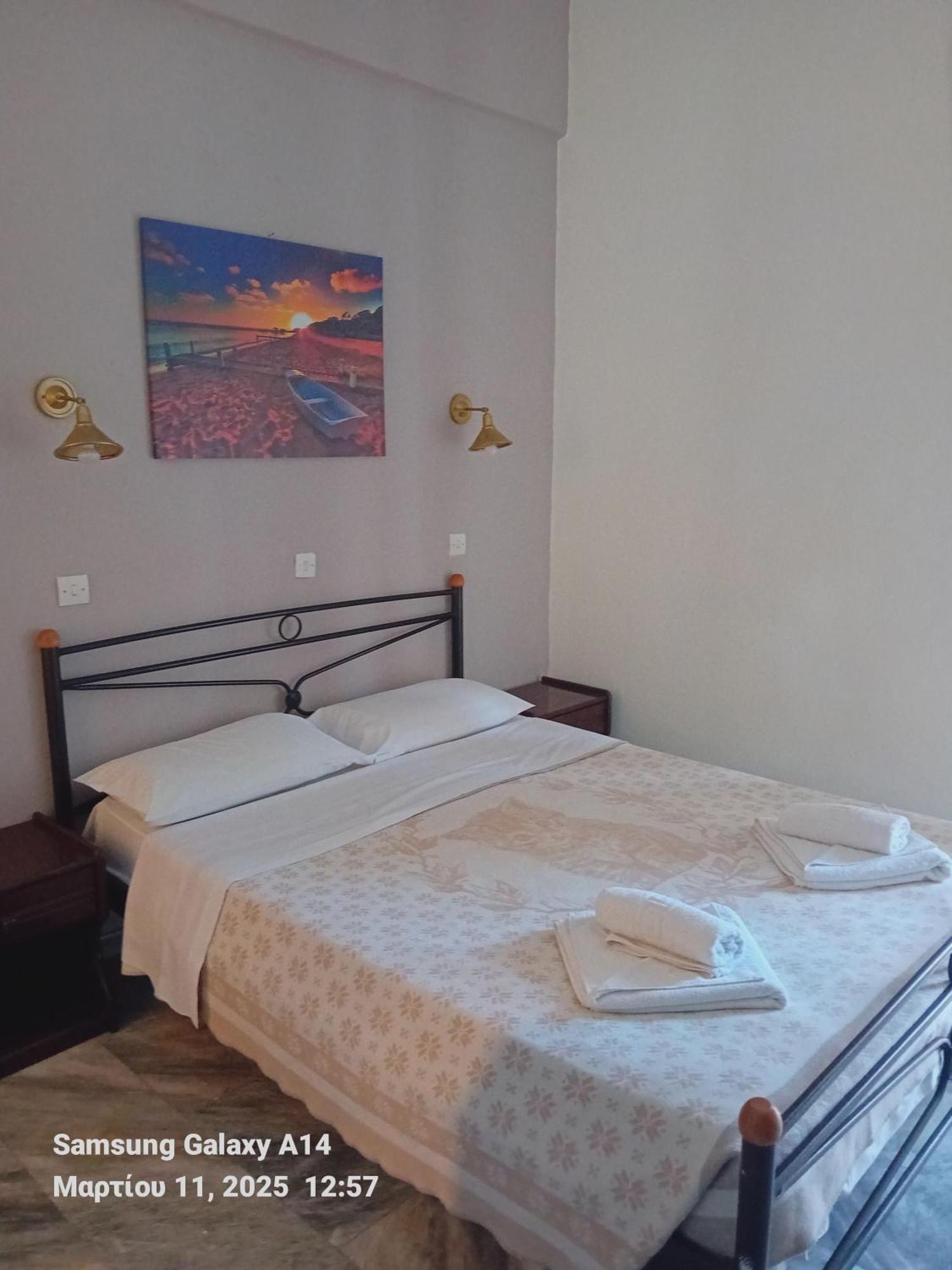 Giorgos House Apartment มิธิมนา ภายนอก รูปภาพ